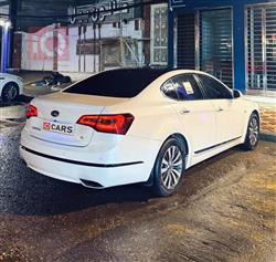 كيا كادينزا